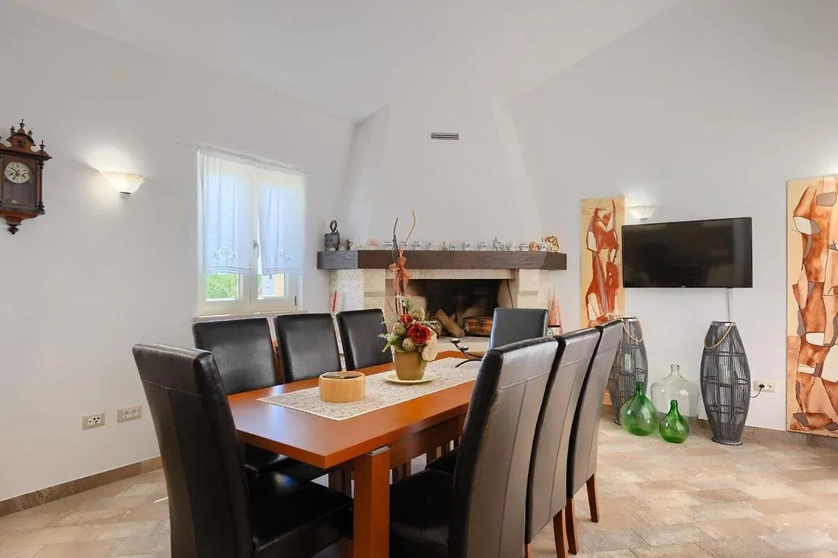 Casa de Férias Villa Nirvana Vodnjan