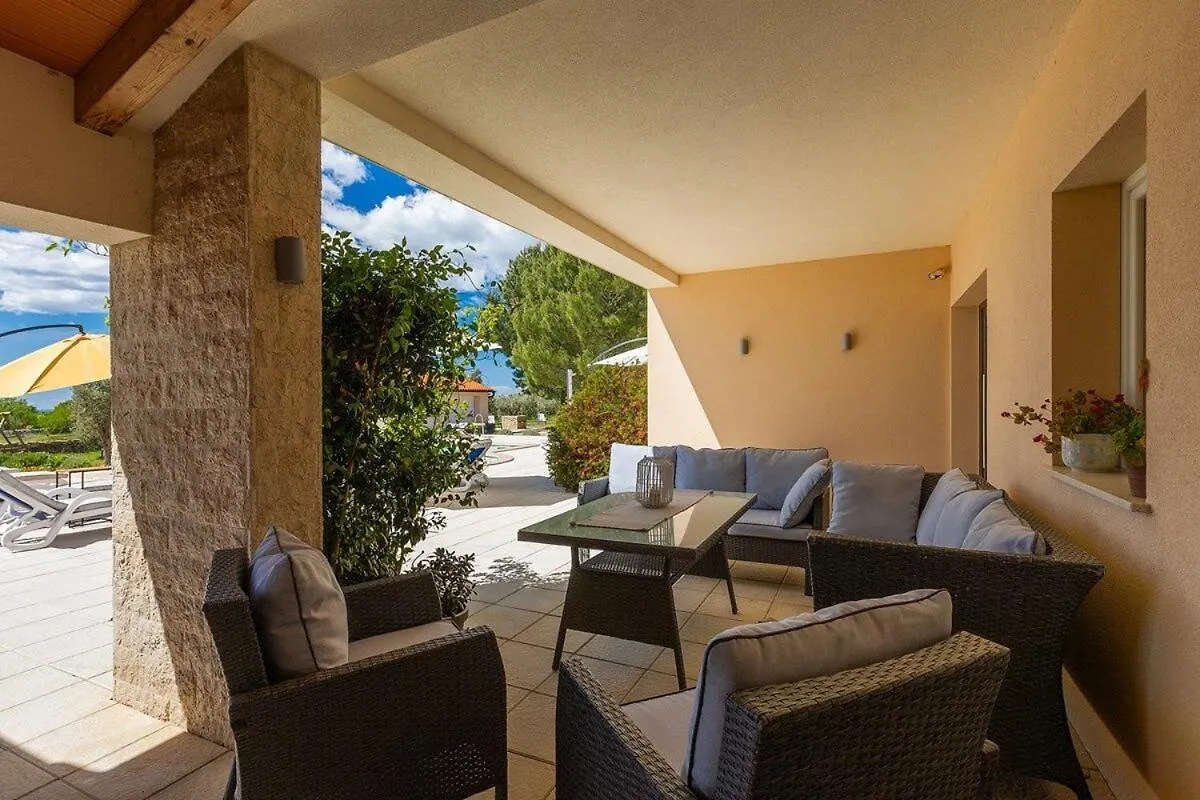 Villa Nirvana Vodnjan Casa de Férias