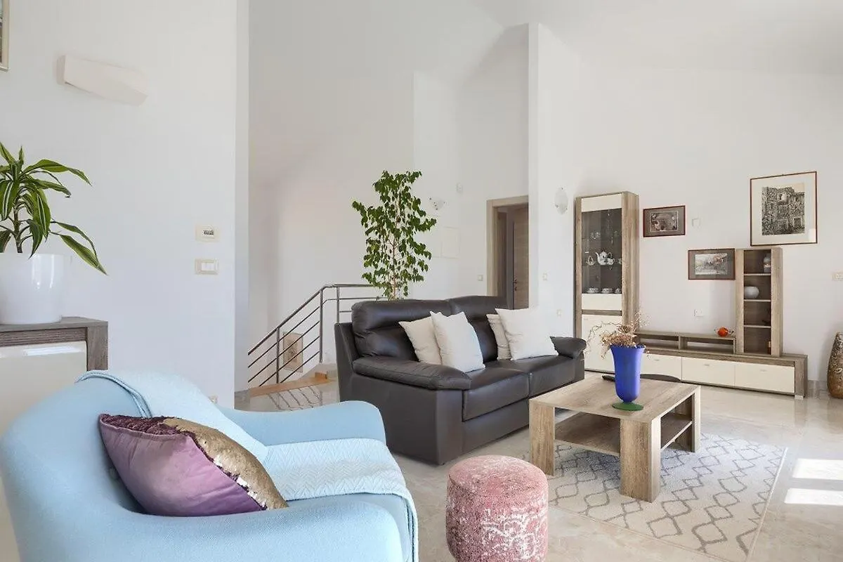 Casa de Férias Villa Nirvana Vodnjan